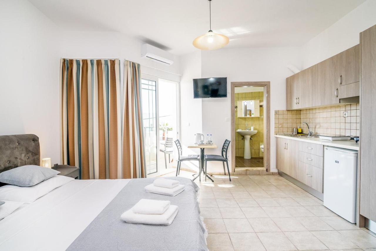 Kristina Stelios Apartment 플라타니아스 외부 사진